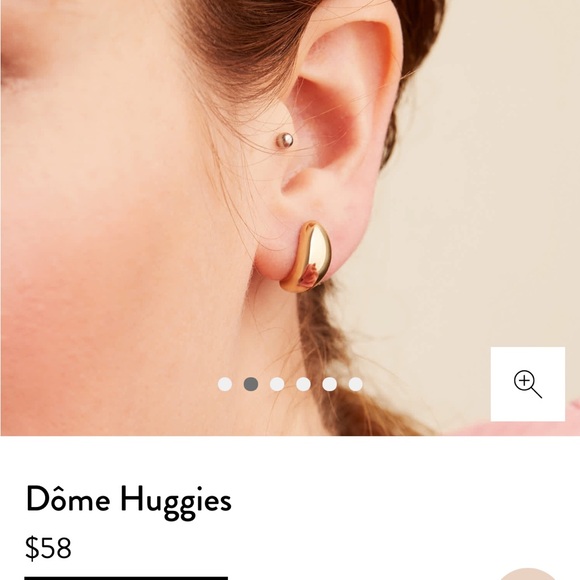 Mejuri Jewelry - Mejuri Dome Huggie, ONLY ONE